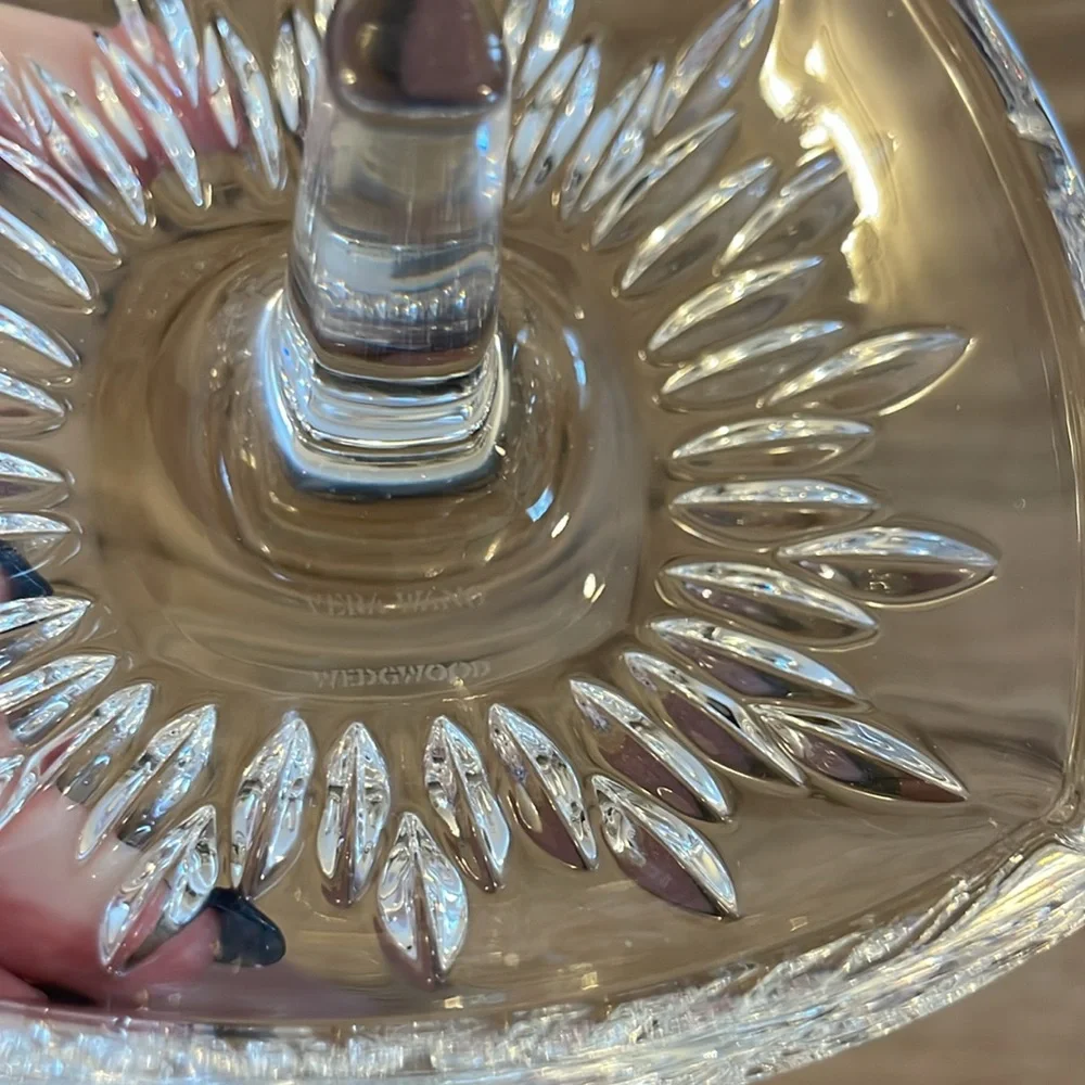 Vera Wang x Wedgwood Clear Glass Crystal Duchesse Jewelry Ring Holder